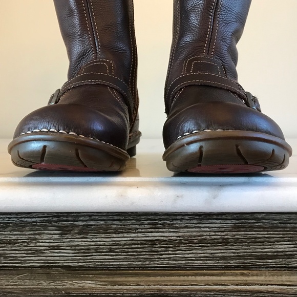 THE ART COMPANY BROWN BERLIN LEATHER BOOTS - Picture 4 of 15